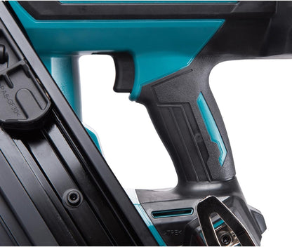 Makita DBN900ZK Pregador de Pinos 18V